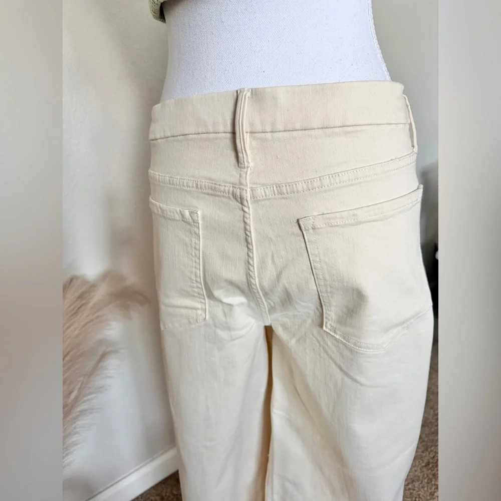 Time and Tru High Rise Cream Wide-Leg Button-Fly Jean Pants - Picture 7 of 14